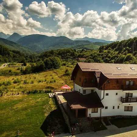 Hanul Patrisiei Cîrţişoara
